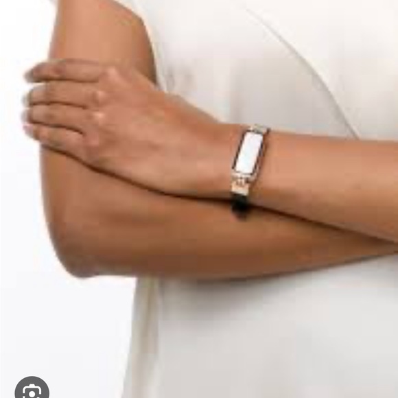 Altruis by Vinaya Wearable Tech / black leather w/black onyx bracelet / brandnew - Picture 2 of 7